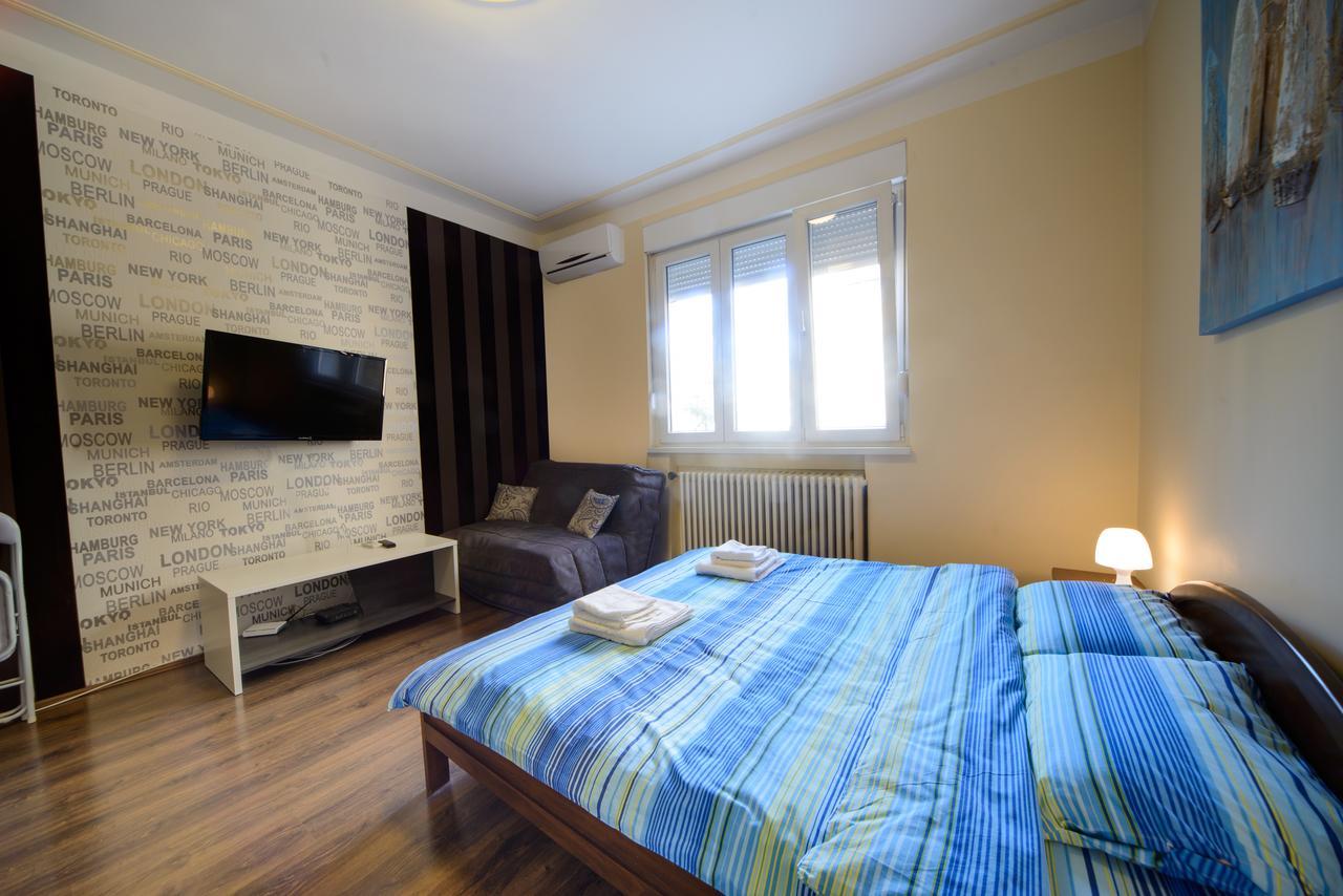 Parliament Apartment Belgrade Luaran gambar